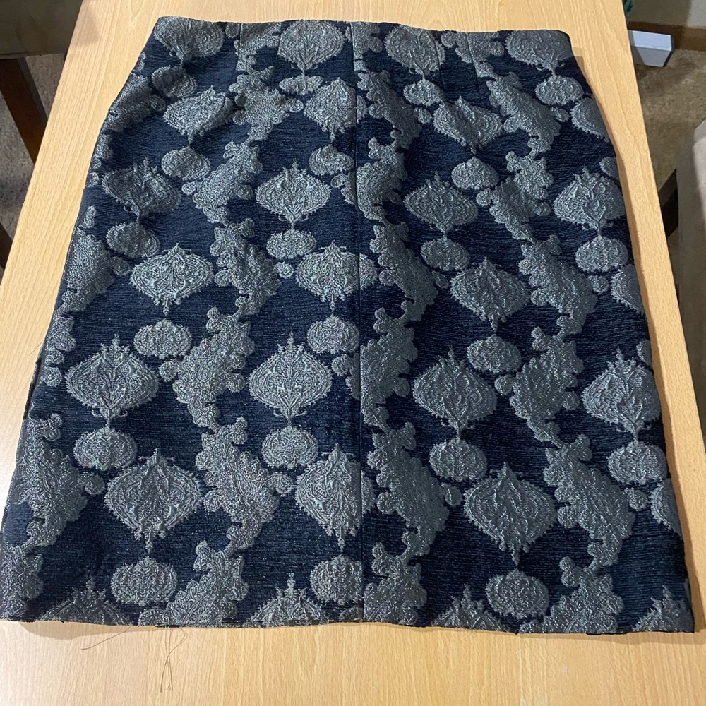 Jigsaw black printed skirt